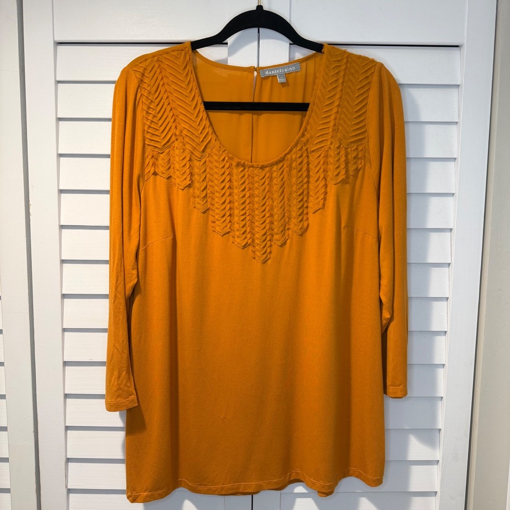 Daniel Rainn XL Fringe Embroidered Boho Blouse Rayon Stretch 3/4 Sleeve